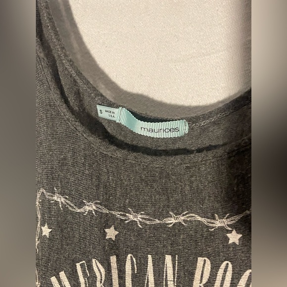 - Grey graphic Tank with frayed bottom - Picture 10 of 10